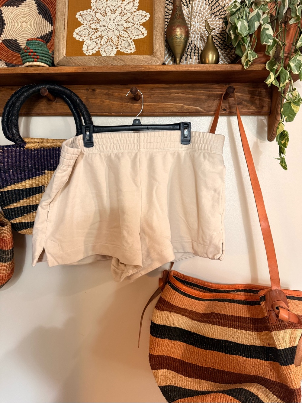 Aerie Lounge Shorts Cream Colored
